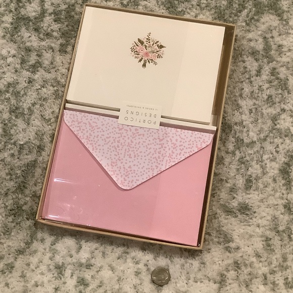 Pink Flower Bouquet with pink envelopes Stationery Set NWT Portico Designs 12 ct - Picture 5 of 15